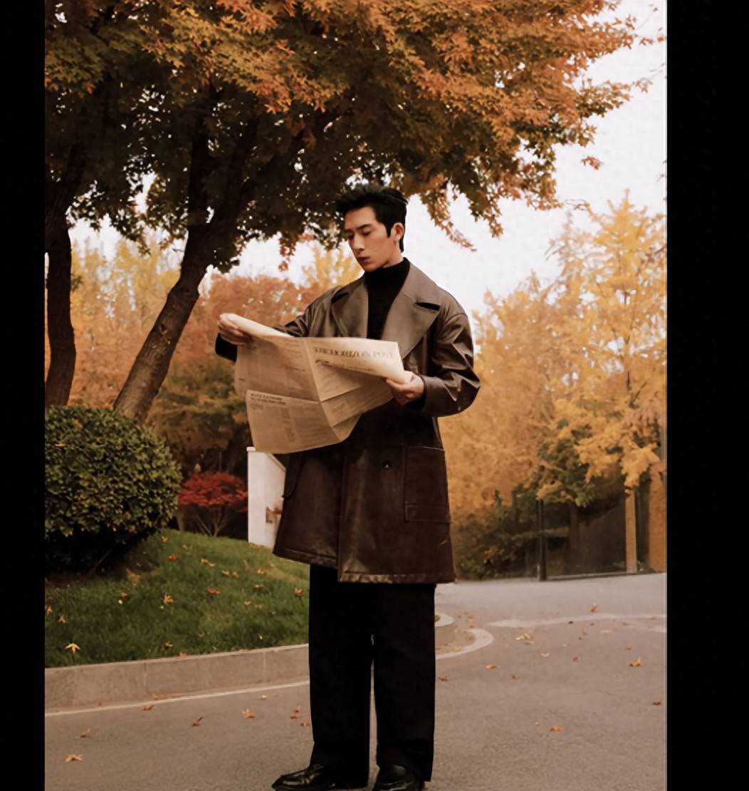 刘雯井柏然一起现身并肩而坐幸福感十足!