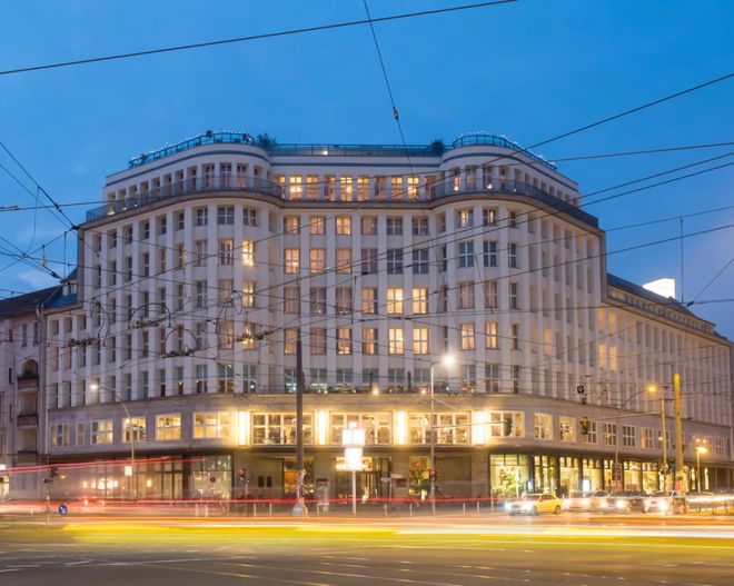 伦敦租房危机恶化房产中介迎最忙7月!酒店巨头收购知名私人会所凯特威廉全新开始