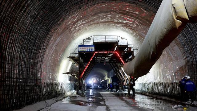 西昭高速金阳隧道掘进2万米 建设全面进入冲刺阶段